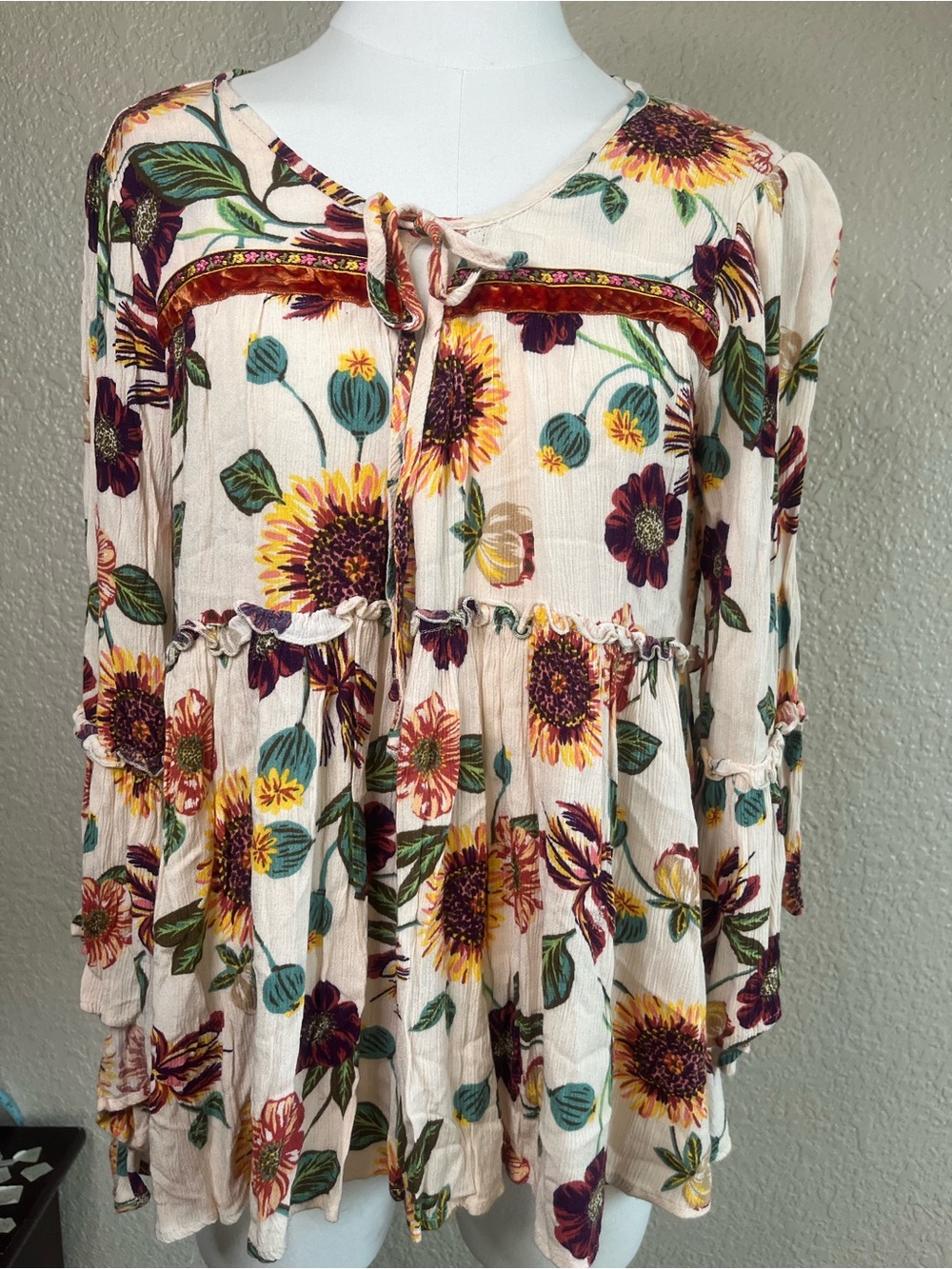 ivy jane Cream Floral Tiered Peasant Tunic - Picture 6 of 7